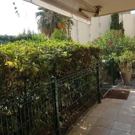 Apartment Saint-raphael, 2 Pieces, 4 Personnes - Fr-1-466a-1 *